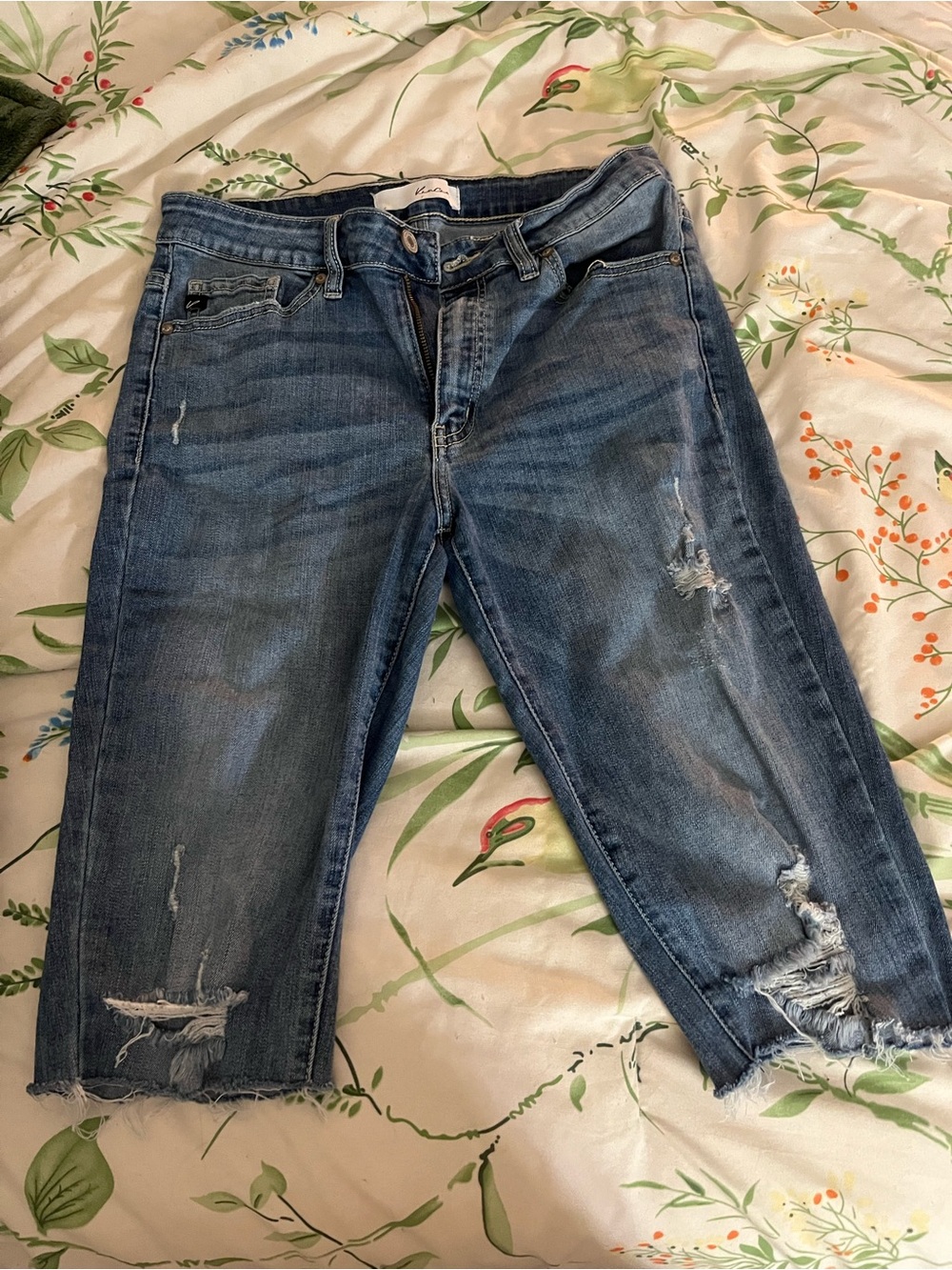 KanCan Distressed Dark Blue Ankle Crop Jeans